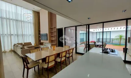 CASA DE ALTO PADRÃO NO CONDOMINIO VILA DAS FONTES EM POÁ
