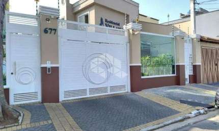 CASA NO CONDOMINIO RESIDÊNCIAL VILLA´S II NA VILA RÉ COM 2 SUITES E 2 VAGAS