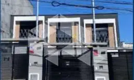 Casa a venda com 3 dormitorios e 2 vagas em arthur alvim!