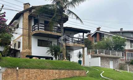 EXCLUSIVA CASA DE ALTO PADRÃO | 4 SUÍTES | CONDOMÍNIO ARUÃ | MOGI DAS CRUZES