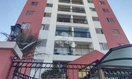 APARTAMENTO NO EDIFICIO ALGARVE COM 2 DORMITÓRIOS E 2 VAGAS NA PENHA
