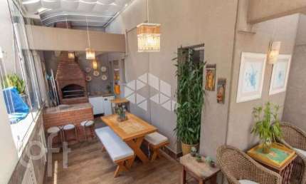 DUPLEX NO CONDOMINIO  SAPUCAIA COM  4 DORMITÓRIOS E