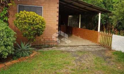 Casa com 2 quartos à venda na Rua Vereador Galvão Soares Chaves, 190, Niterói, Canoas