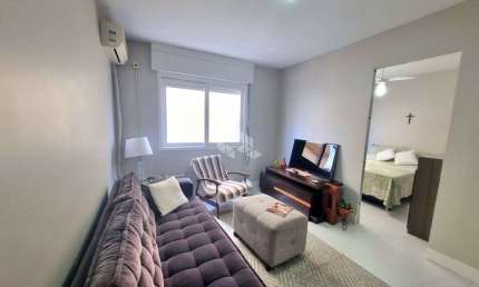 Apartamento 1 dormitório sem vaga Centro Canoas reformado semi mobiliado