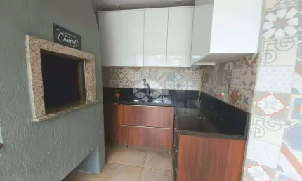 Casa térrea 2 dormitórios  e churrasqueira bairro são José canoas/RS.