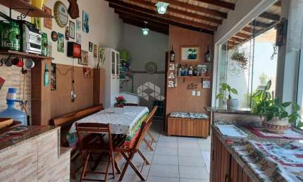 Terreno com 2 casas Excelente ponto comercial Bairro Marechal Rondon/Canoas