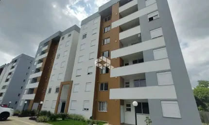 Apartamento 2 dormitórios com vaga de garagem  no bairro Olaria
