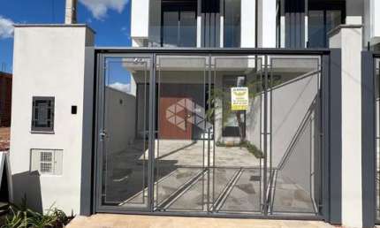 Sobrado alto padrão 3 suítes com 128,18m² 2 vagas Bairro Mont Serrat/Canoas