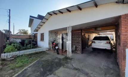 Casa 230m² 04 dormitórios 03 vagas no Bairro Nossa Senhora das Graças em Canoas