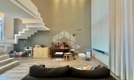 Casa sobrado com 2 quartos de 208m² no Bela Vista, Canoas.