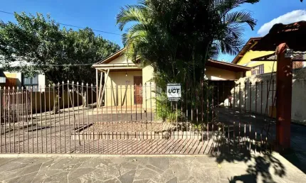 Casa térrea com 3 dormitórios e piscina no Bairro Diehl em Sapucaia do Sul/RS