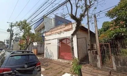 Terreno Comercial à Venda na Avenida Santos Ferreira - Oportunidade Única!