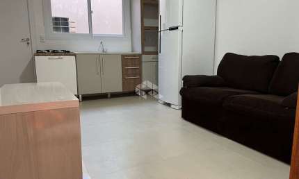Apartamento de 2 dormitórios com uma vaga de garagem no bairro Sao José - Canoas.