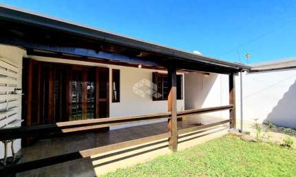 Casa com 2 quartos à venda na Roosevelt, 71, Canudos, Novo Hamburgo