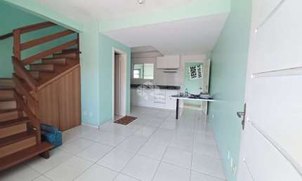 Sobrado semi mobiliado 2 dormitórios, 1 vaga 126,75m² área construida Cachoeirinha