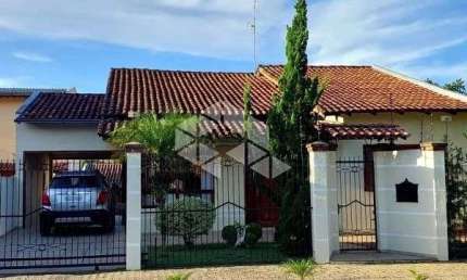 Casa com 2 quartos à venda em São Leopoldo, bairro Duque de Caxias