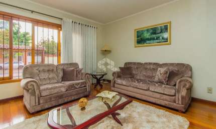Casa sobrado 4 dormitórios 338m² Nossa Senhora das Graças em Canoas