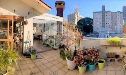 Cobertura 2d com 2 garagens, terraço amplo e elevador no Bairro Higienópolis próximo ao Zaffari , Carlos Gomes e Plínio Brasil Milano