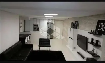 Apartamento 2 quartos no Bairro Passo da A'reia próximo a Av. Assis Brasil