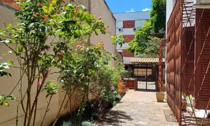 Apartamento de 1 dormitório, próximo Shopping Praia de Belas no Bairro Menino Deus