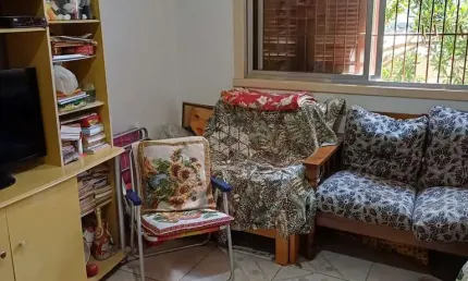 Apartamento de 1 dormitório, próximo Shopping Praia de Belas no Bairro Menino Deus