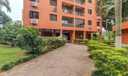 Apartamento de 3 dormitórios com sacada, garagem e infra junto ao Iguatemi e Parque Germânia