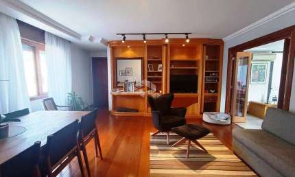 Apartamento mobiliado à venda, Dr. Eduardo Chartier, 3 quartos, suíte, sacada, 2 vagas, elevador, bairro Higienópolis