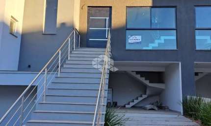 Sobrado Novo! 112m², 2 suítes, Verdes Campos - Protásio Alves, Mário Quintana.