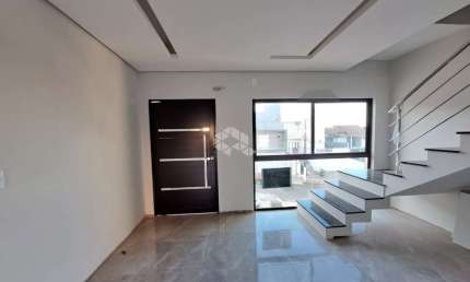 Sobrado Novo! 112m², 2 suítes, Verdes Campos - Protásio Alves, Mário Quintana.