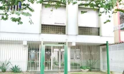 Cobertura à venda, 395m² privativos; 3 dormitórios, suíte, 3 vagas escrituradas na Avenida Dom Pedro II, São João - Porto Alegre.