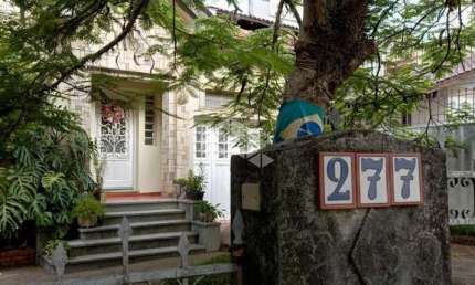 Casa com 3 quartos à venda na Rua São Francisco da Califórnia, 277, Higienópolis, Porto Alegre