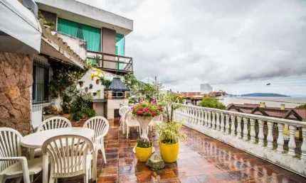 Casa com 3 quartos à venda na Rua Coronel Gomes de Carvalho, 119, Tristeza, Porto Alegre