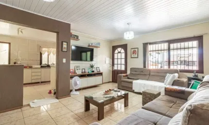 Casa em condomínio fechado com 2 quartos à venda na Rua Olécio Cavedini, 46, Espírito Santo, Porto Alegre
