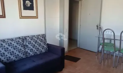Apartamento à venda 1 dormitório/quarto em andar alto Santa Maria Goretti
