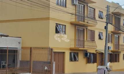 Excelente apartamento de 2 quartos mobiliado no bairro Santa Terezinha