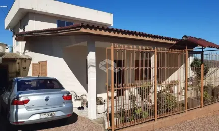 Casa com 3 quartos à venda na 112, 6, Guajuviras, Canoas