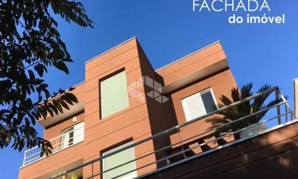 Casa Moderna com amplo e incrível jardim ao estilo Bali.