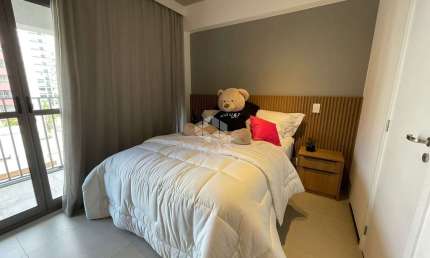 Studio a venda na Vila Mariana  próximo o Metro Santa Cruz.