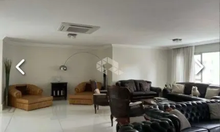 Apartamento em itaim de 215m² com 1 suite com closet, 2 quartos e 2 vagas na garagem