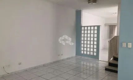 Casa sobrado de 240m² em pinheiros a 140m da estação butatã e 700m da estação faria lima