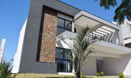 Linda casa, terreno 600m², construção 305m², 4 suítes, para vender por r$ 2.700.000!