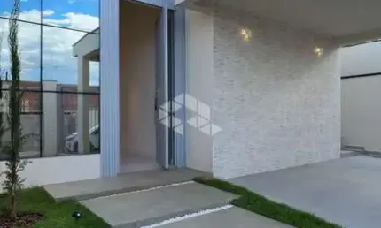 Linda casa de alto padrão, 440m² terreno, 200m² construídos, 3 suítes para vender por R$ 1.900.000,00!