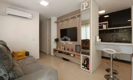 Apartamento de 3 dormitórios com vaga de garagem no Bairro Humaita, em Porto Alegre