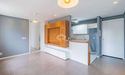 Apartamento 3 Dormitórios sendo 1 suíte com vaga de garagem, no Bairro Humaitá