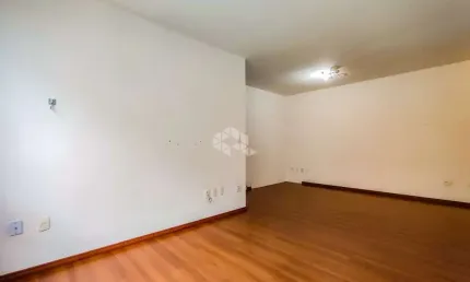 Apartamento de 3 dormitórios no bairro São João em Porto Alegre