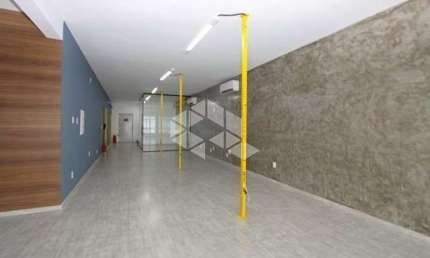 Prédio Comercial com 4 vagas de Garagem no Bairro São Geraldo, em Porto Alegre