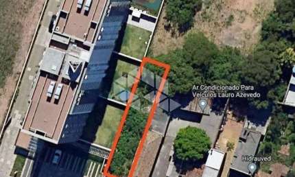 Terreno à venda no bairro  Navegantes em Porto Alegre!