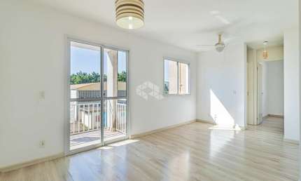 Apartamento 2 Dormitorios 1 vaga de garagem no Bairro Humaita, em Porto Alegre