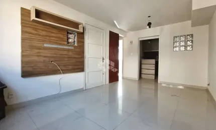 CASA CONDOMÍNIO FECHADO HUMAITÁ, 4 DORMITÓRIOS E 2 VAGAS, SENDO 1 COBERTA