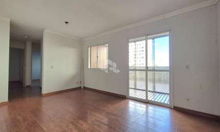 Apartamento Gardem com pátio e piscina de 3 dormitórios, térreo no Bairro Humaita, Porto Alegre